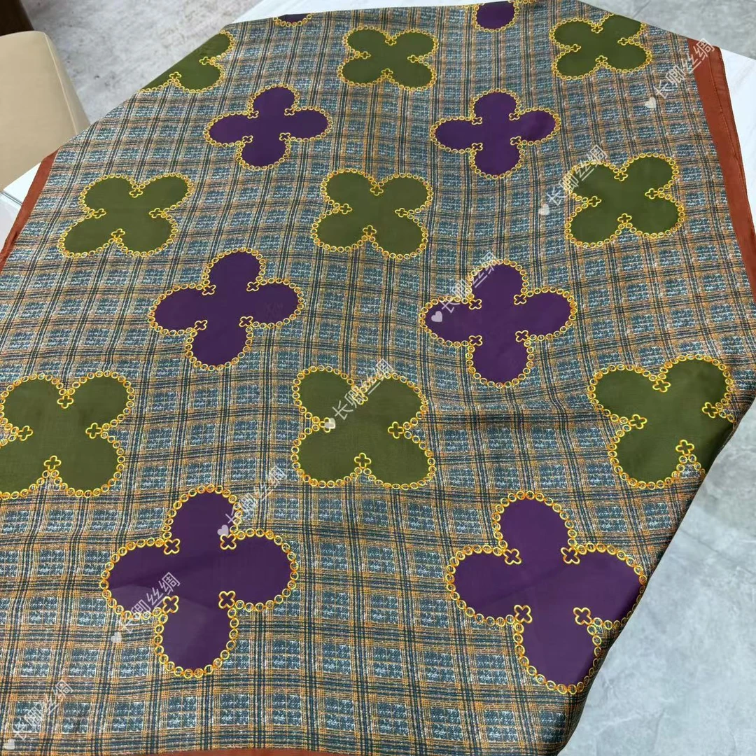 【长卿】【复古四叶草】丽锦缎百搭国风轻奢高定丝巾70*180（S1002）