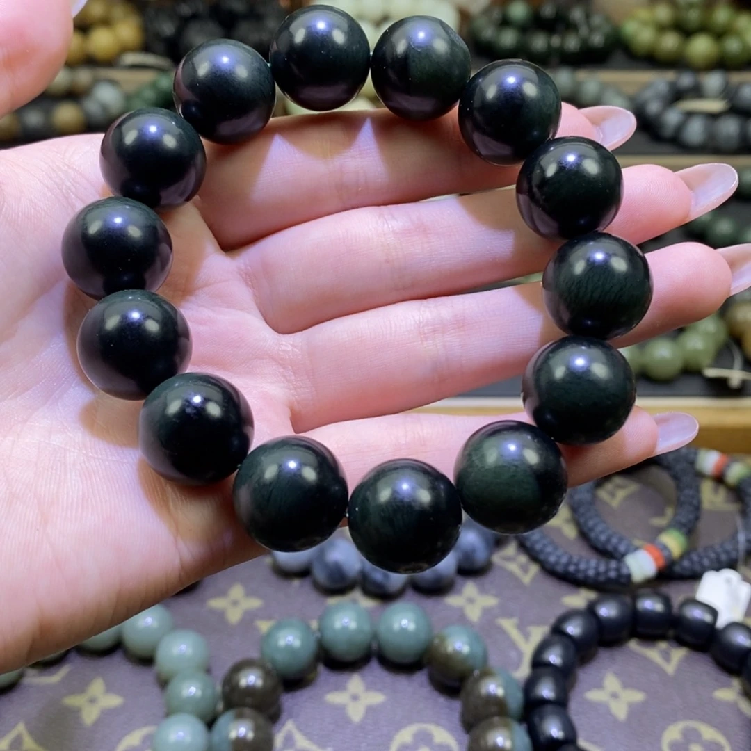 和田玉手串未镶嵌