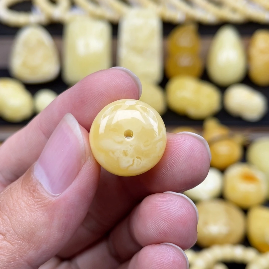琥珀未镶嵌裸石琥珀蜜蜡