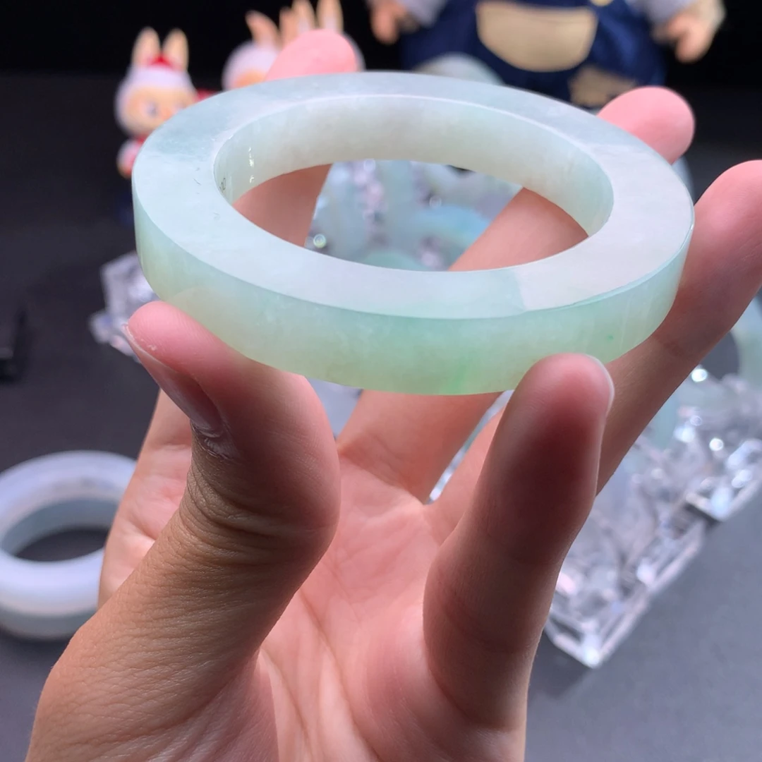 未镶嵌翡翠定制翡翠