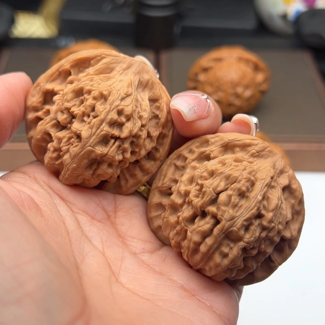 文玩核桃把件望月44