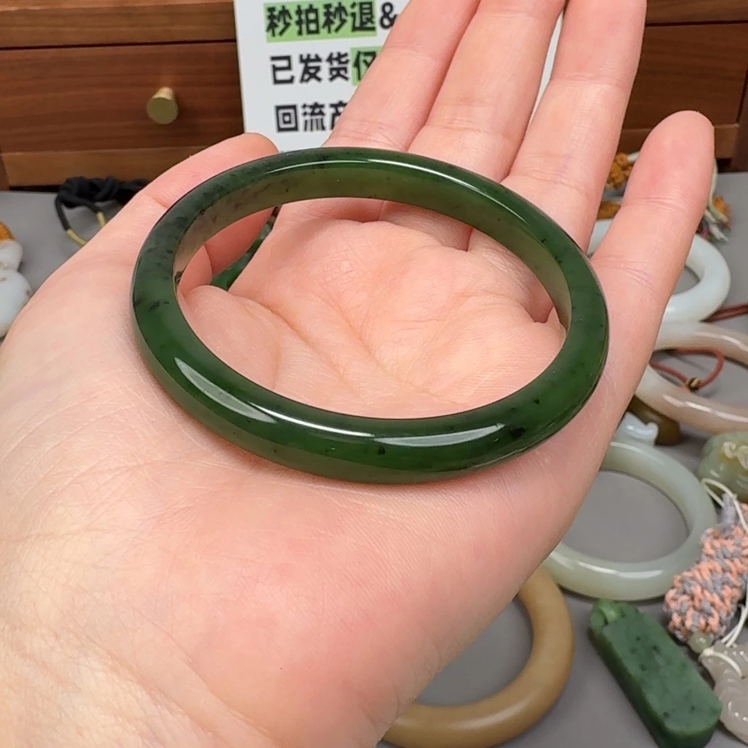 和田玉未镶嵌颈饰回流珂57