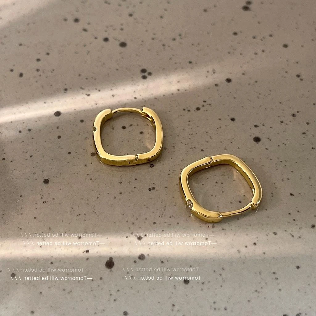 铜合金锆石耳饰 ~金属感方形锆石耳扣女风个性冷淡风耳环气质简约