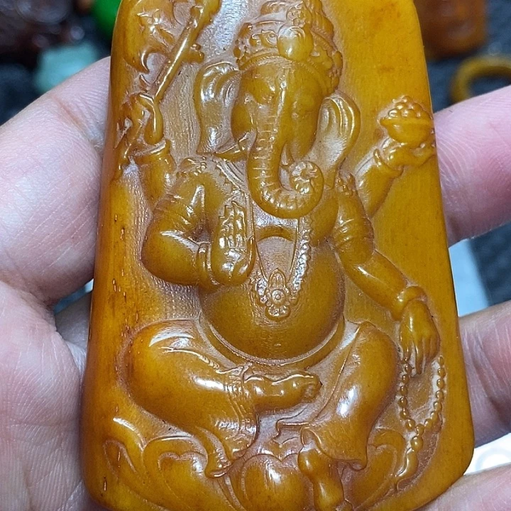 吊坠滴血莲花菩提