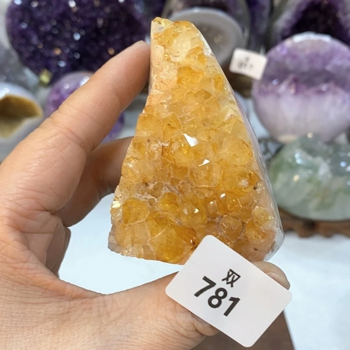 水晶大型摆件（非配饰）未镶嵌