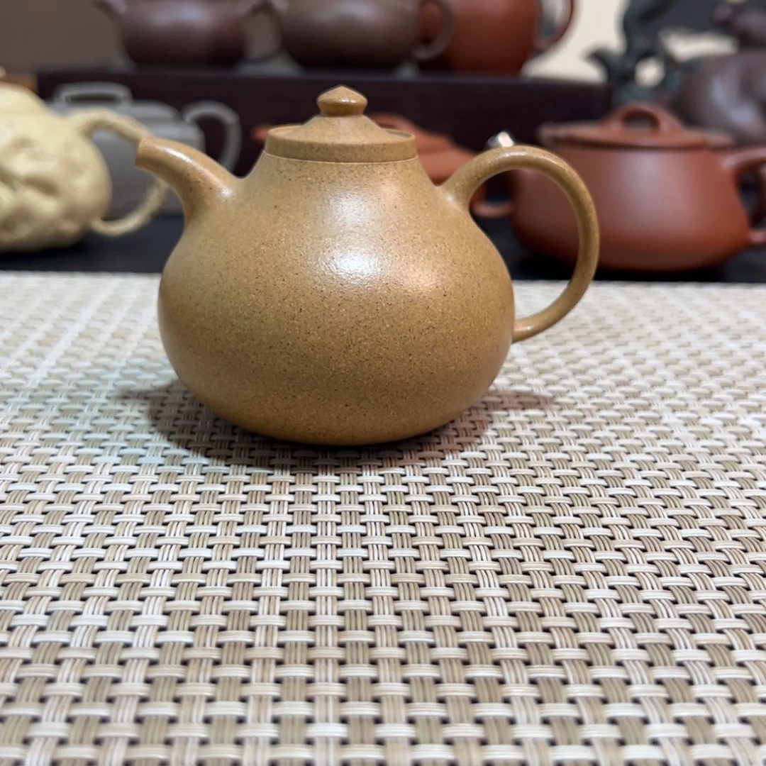紫砂茶壶黄金段6666