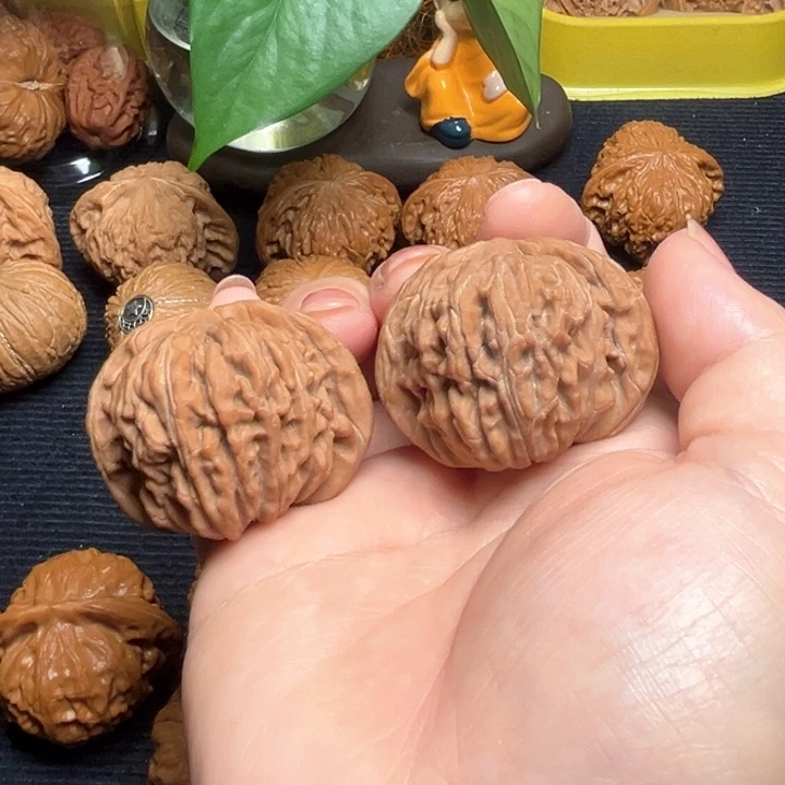 热***哥文玩核桃吊坠南瓜楼42