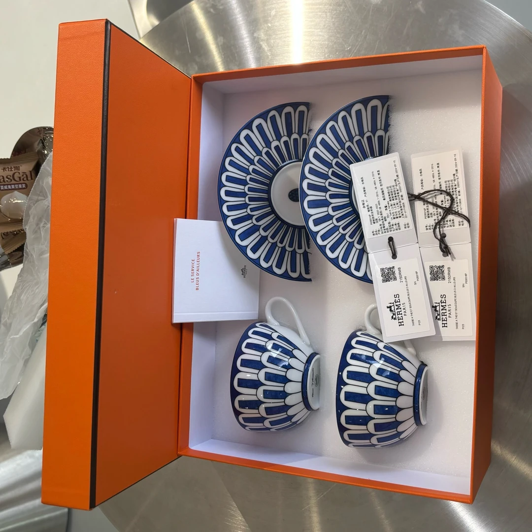 全新未使用 Hermes/爱马仕 异域之蓝 咖啡杯 具有收藏价值 绝版