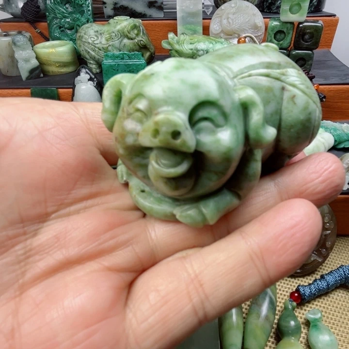 独山玉未镶嵌珠宝半成品