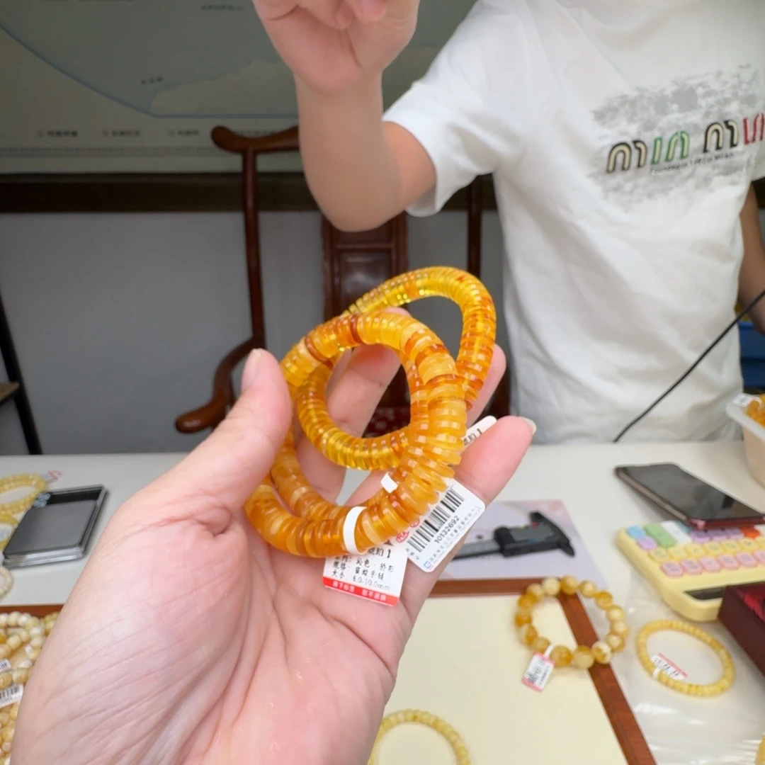 琥珀未镶嵌手链多样性发其一
