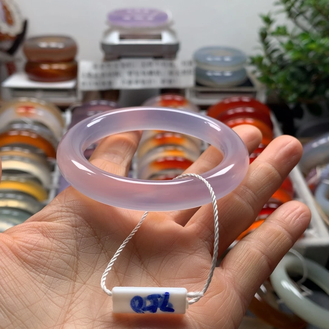 手镯玛瑙/玉髓未镶嵌