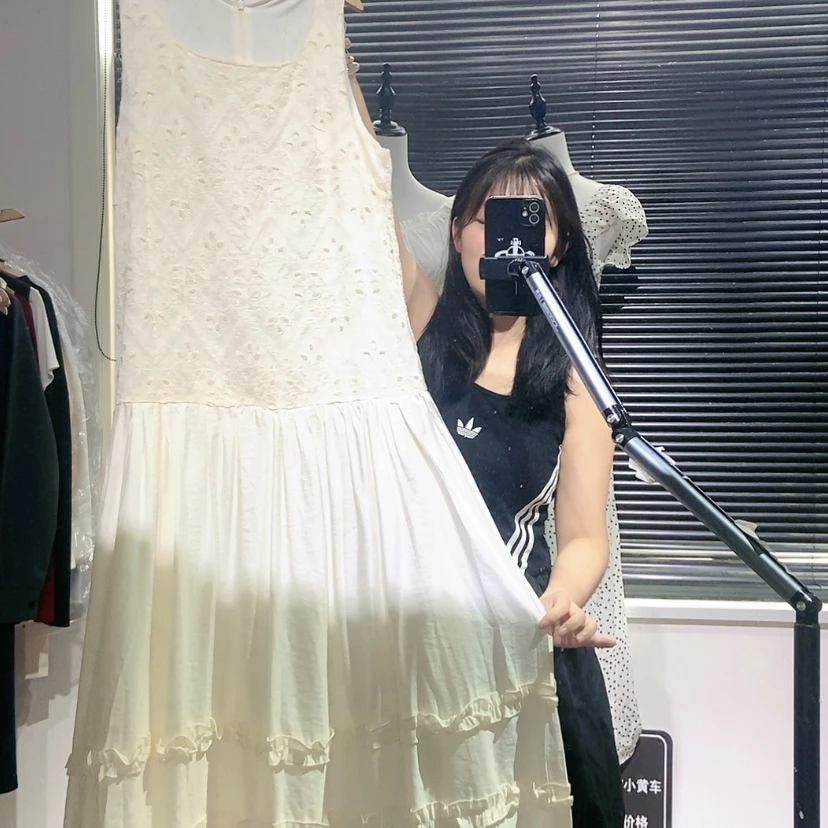 【闪购商品】杏色连衣裙