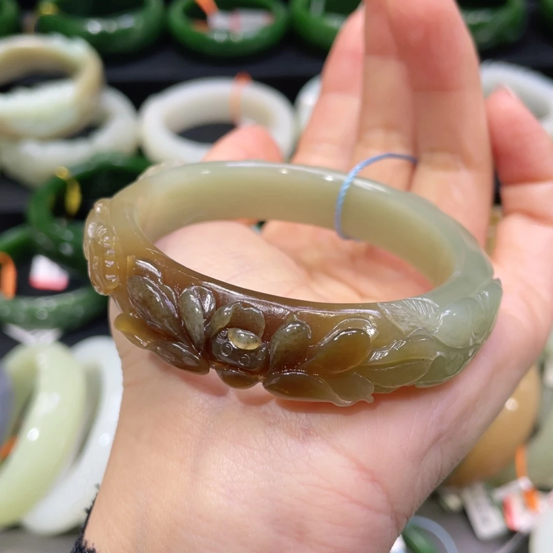 未镶嵌手镯和田玉91
