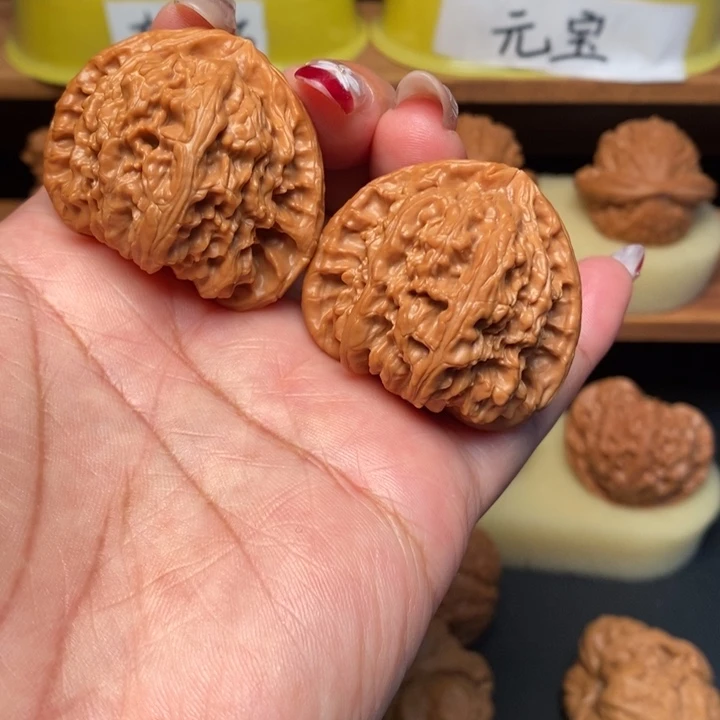 吊坠文玩核桃41全品三角白