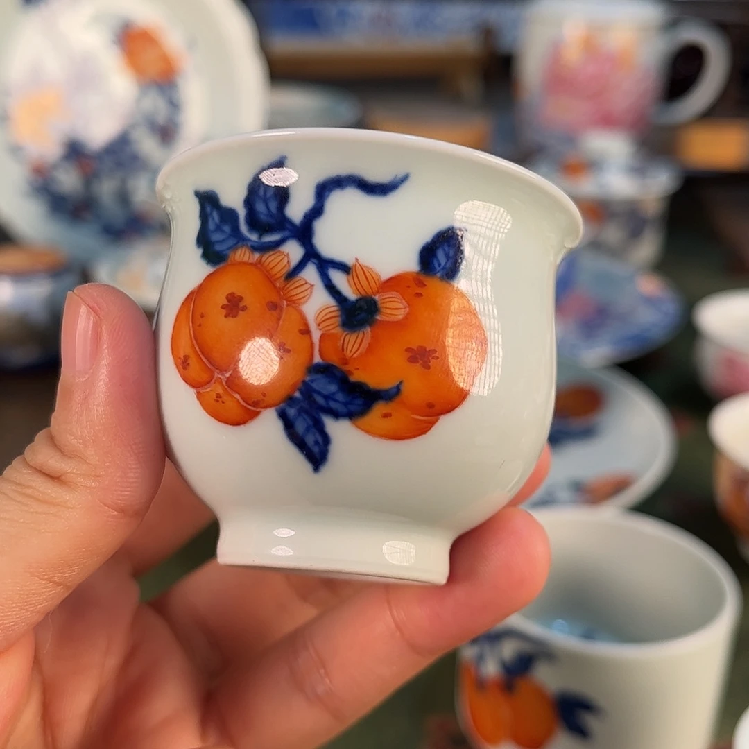 仿明青花加彩柿子杯