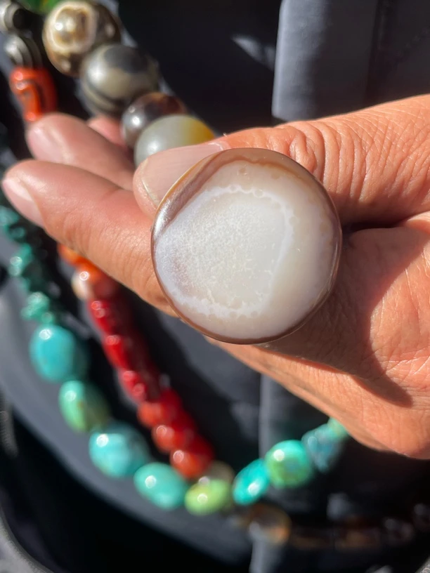 蚕丝板珠玛瑙材质