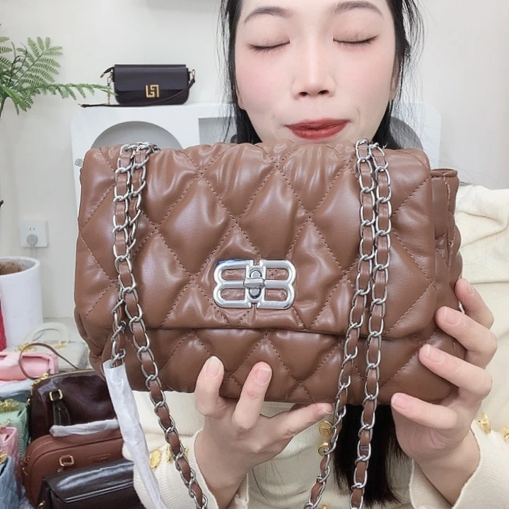 小牛皮（革）牛剖层皮革牛皮（革）