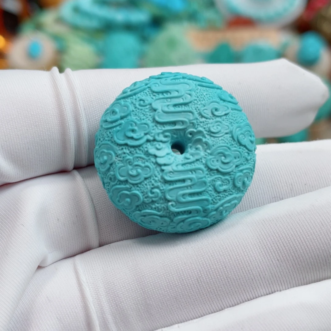 绿松石未镶嵌珠宝奇石