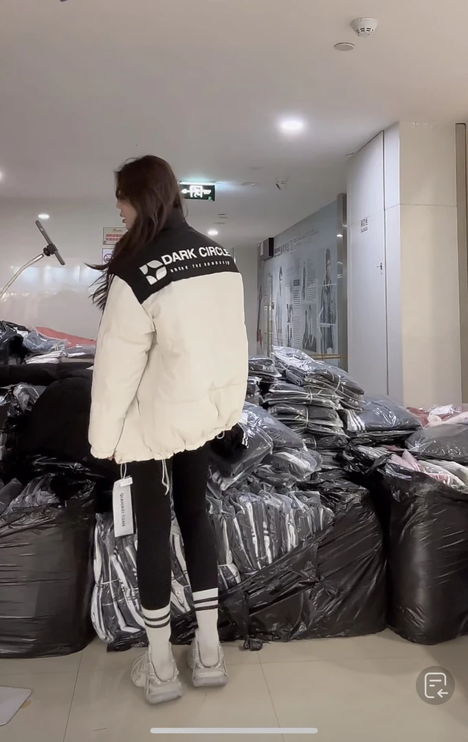 【柒汐】推荐拼色休闲棉服3009