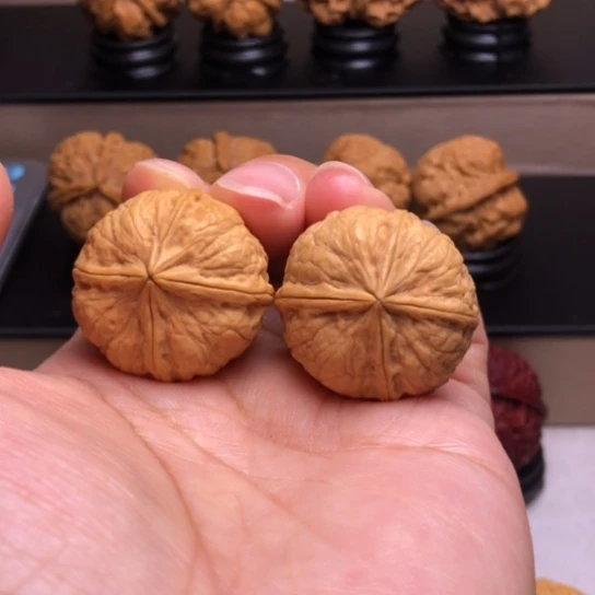 文玩核桃把件骰子四楞51