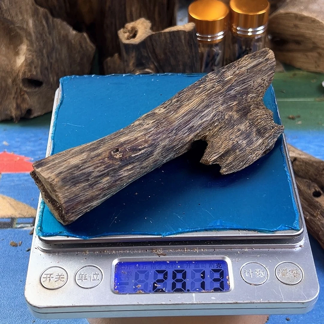 香料绿奇楠虫漏陆河28克