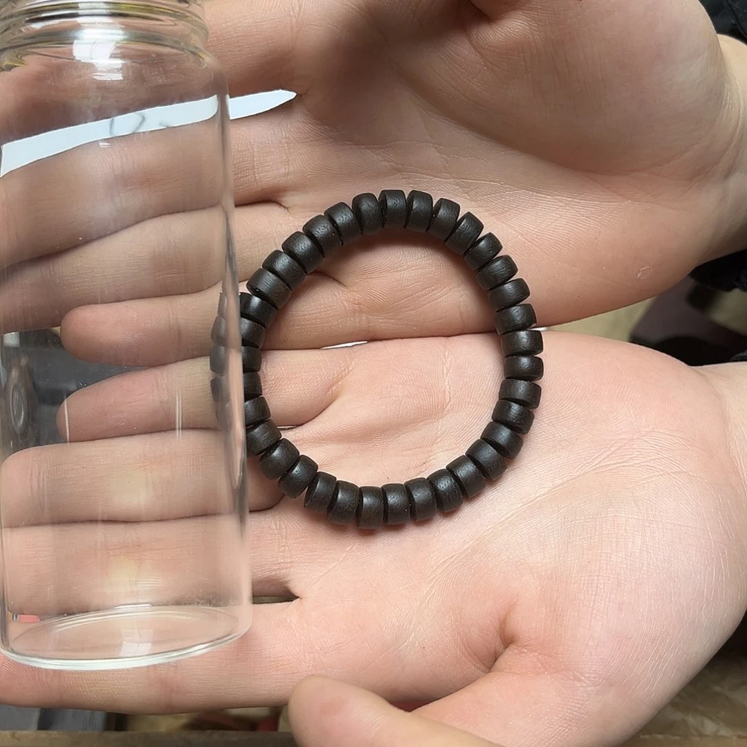 大叶紫檀（黑酸枝木类）