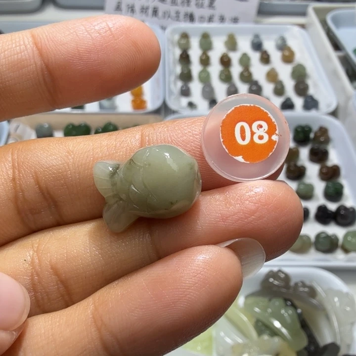 和田玉未镶嵌珠宝奇石