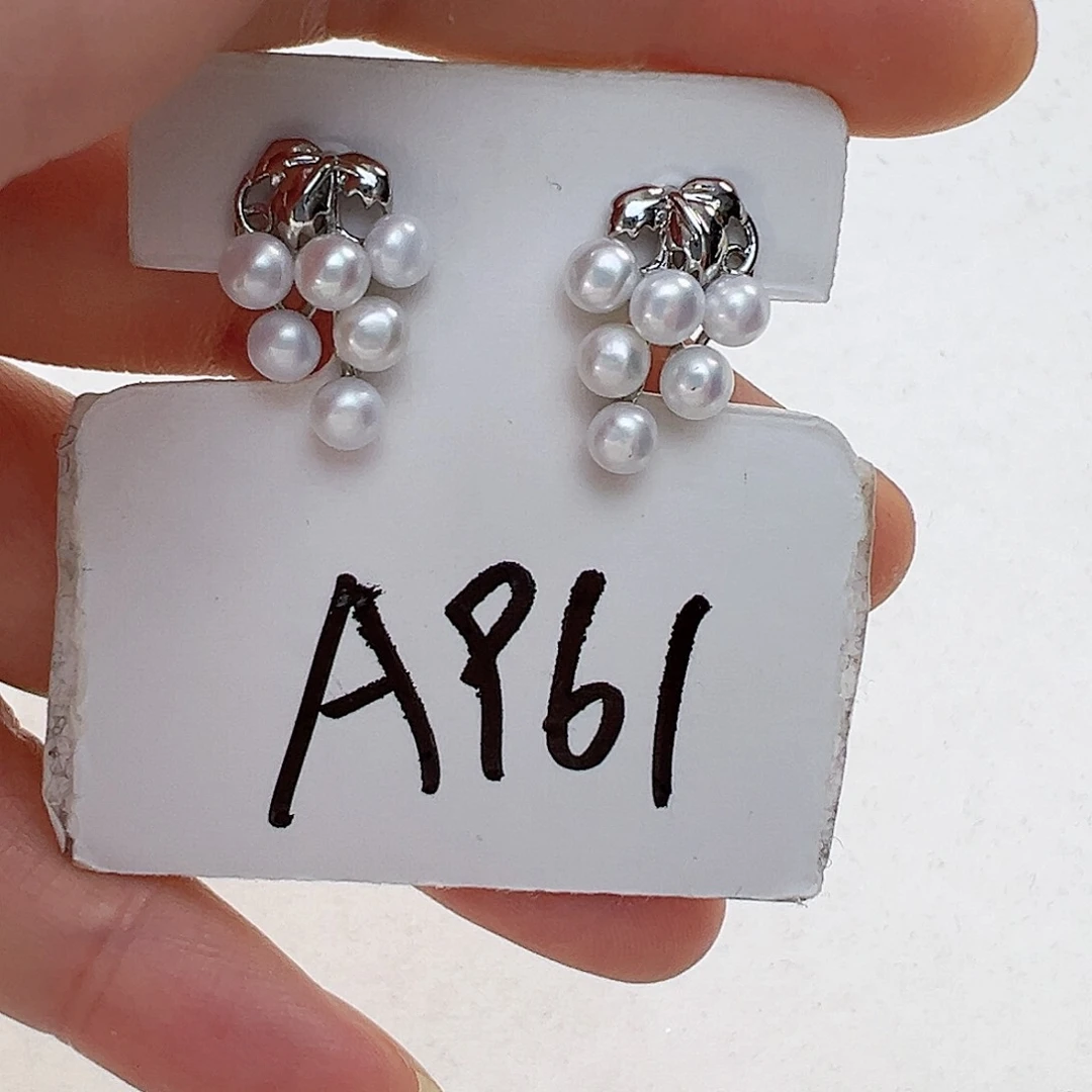 淡水珍珠耳饰未镶嵌