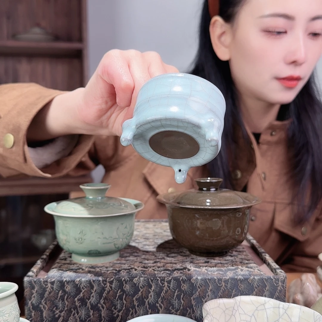 ****许瓷摆件三足炉哥窑11111