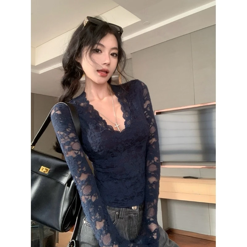 莲叶纯欲风领长袖加绒恤女秋冬蕾丝拼接修身内搭