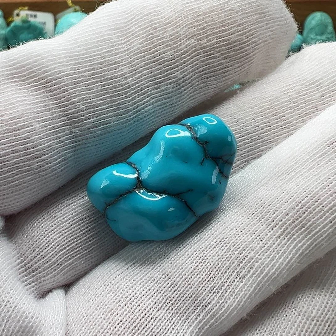 绿松石配饰未镶嵌