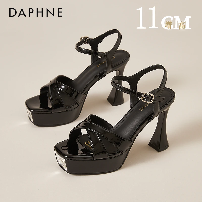 达芙妮11CM细跟一字带凉鞋女2025夏季外穿配裙子优雅气质高跟凉鞋
