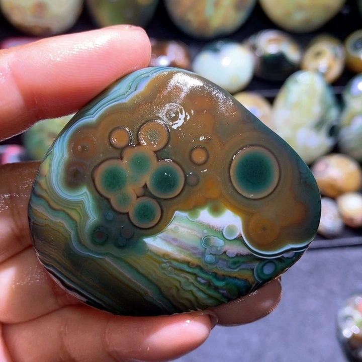 玛瑙/玉髓玛瑙吊坠未镶嵌