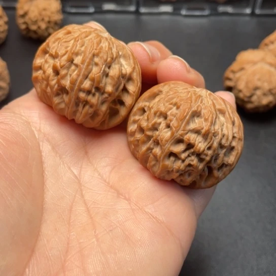 【闪购商品】把件文玩核桃磨盘………