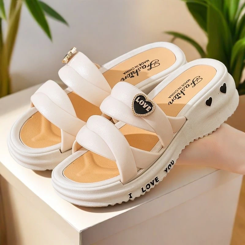新款夏季时尚中跟厚底女士凉鞋居家外出软底时尚拖鞋耐穿坡跟拖鞋