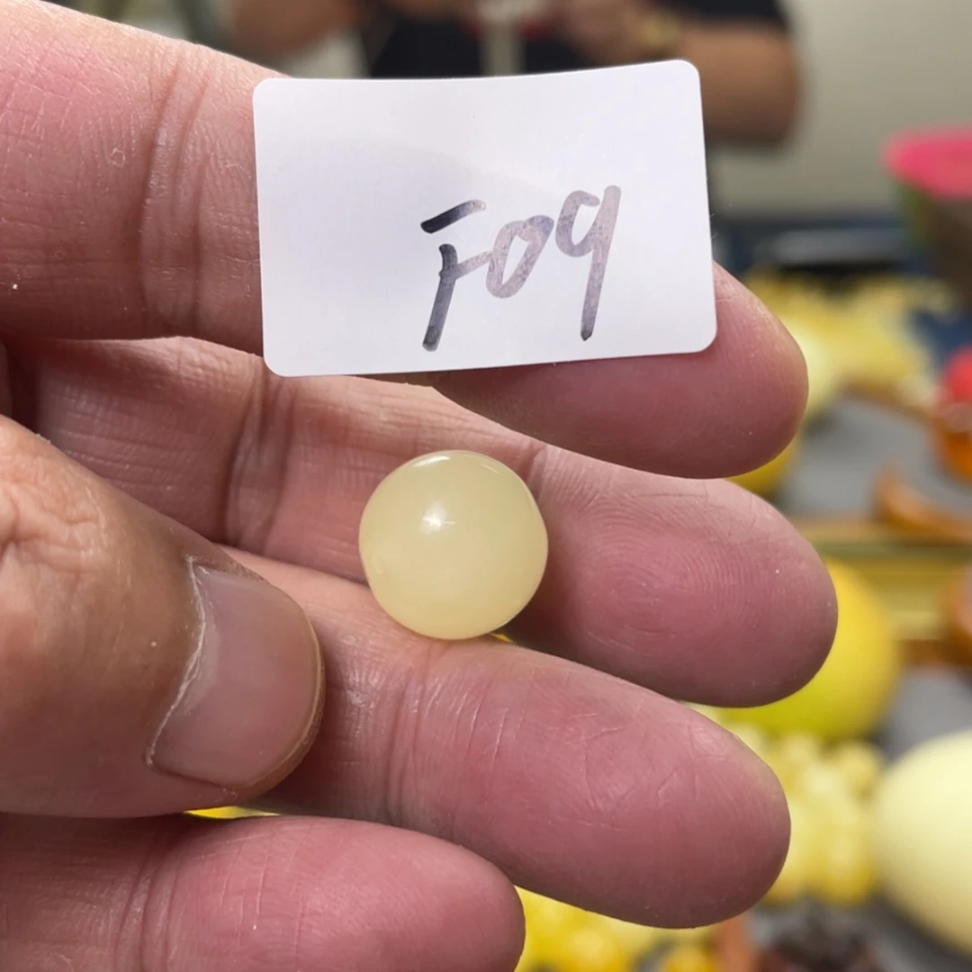 手链琥珀未镶嵌多样性发，发其中一件