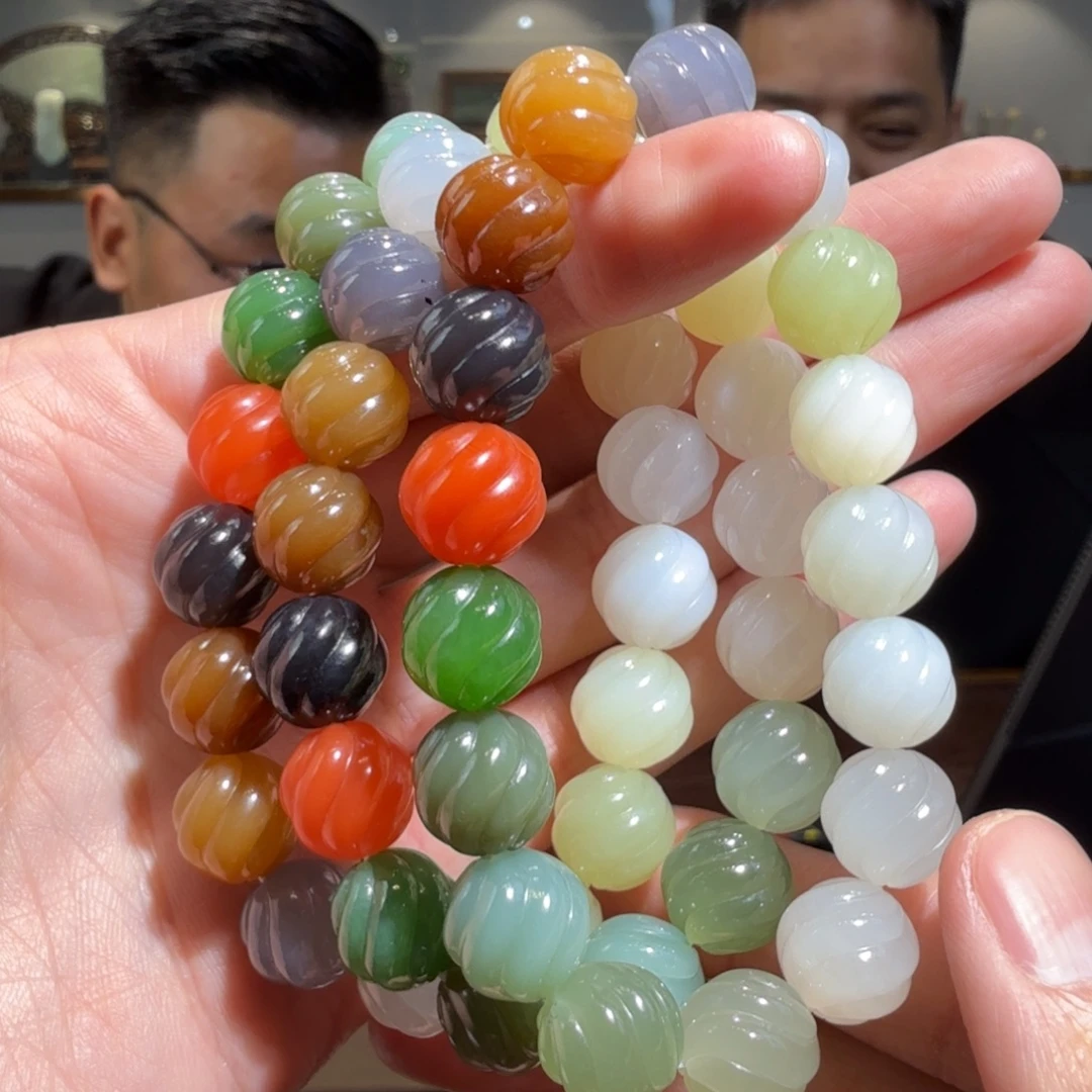 和田玉未镶嵌颈饰1229刘洋代购不退卡12左右多样性发其一