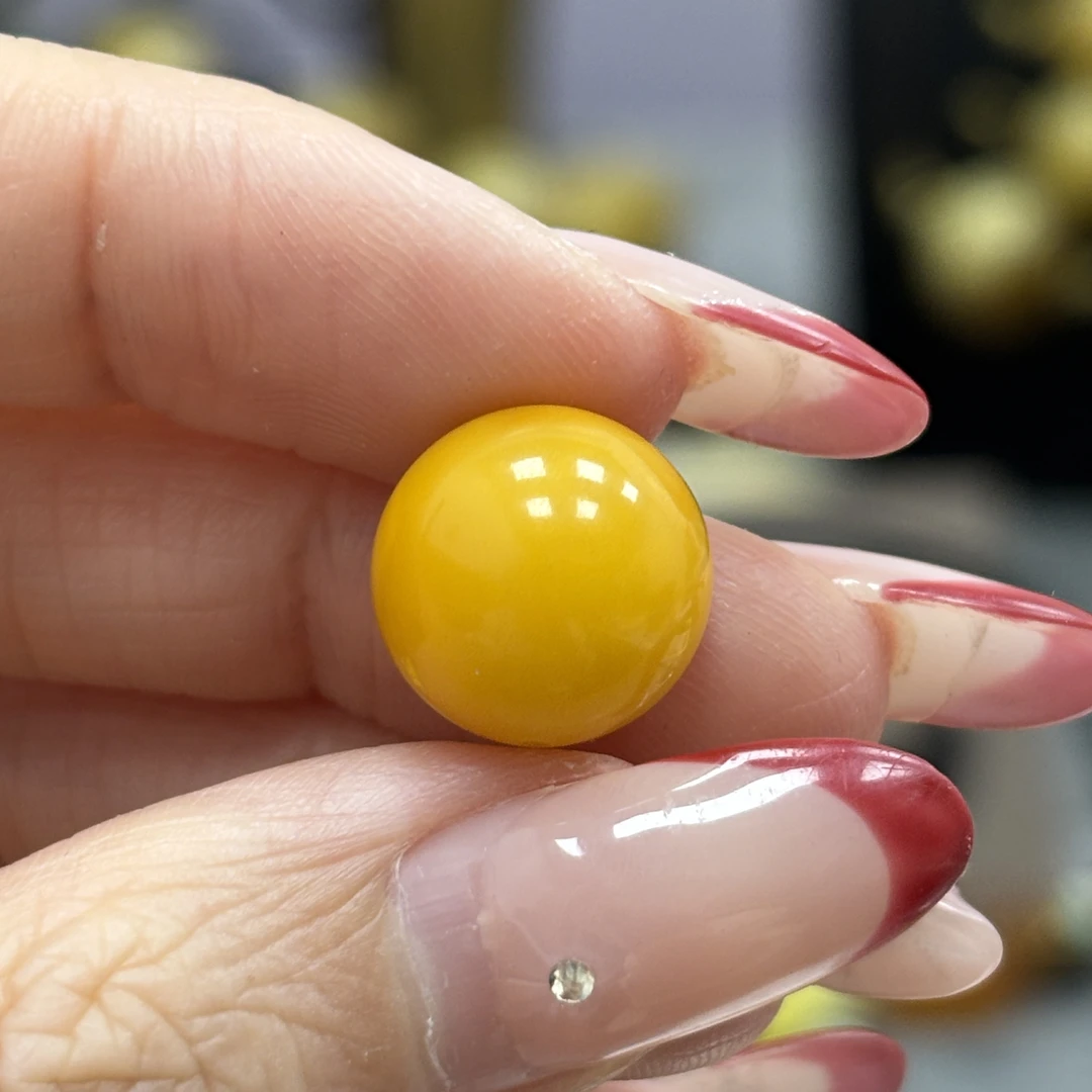 12.6mm微微瑕· 小妖珠宝天然原矿琥珀蜜蜡