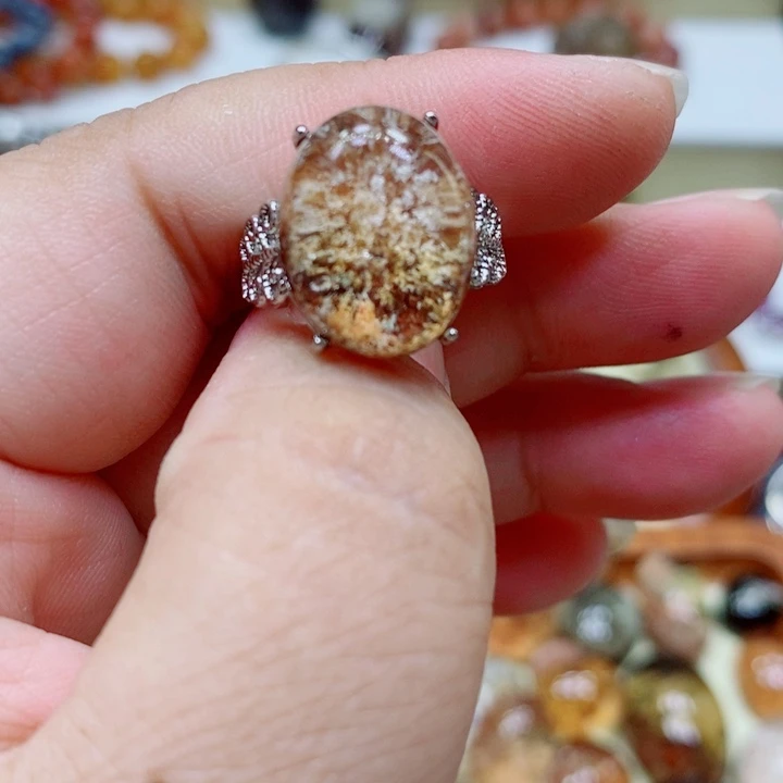 未镶嵌颈饰水晶水晶