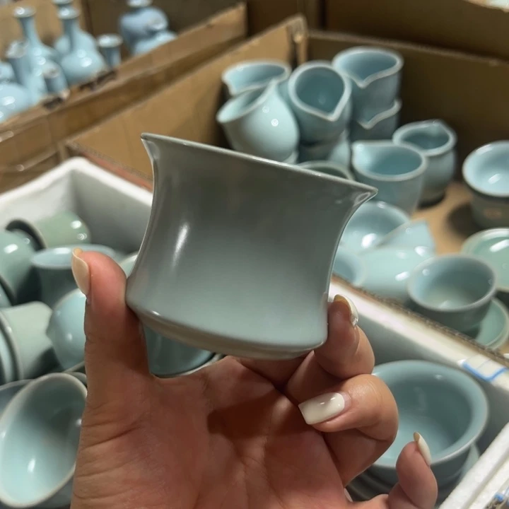 碗哈哈哈哈哈哈哈哈哈哈