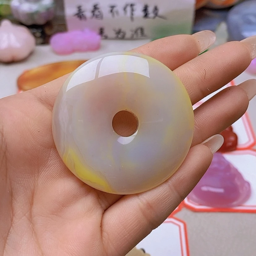 【闪购商品】未镶嵌玛瑙/玉髓珠宝半成品曲