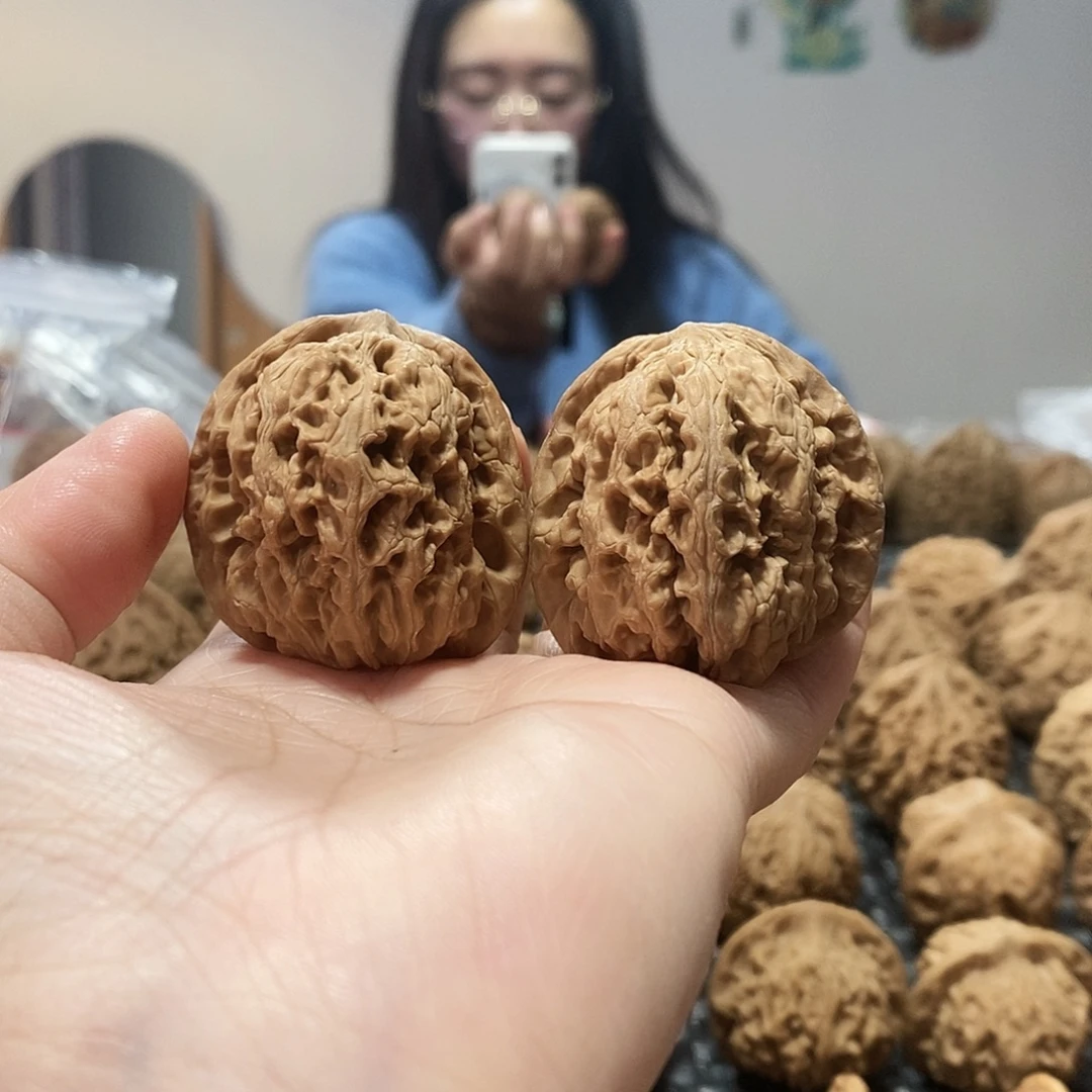 吊坠桃核 将军 40