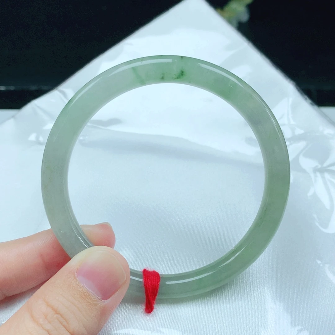 未镶嵌手镯翡翠57