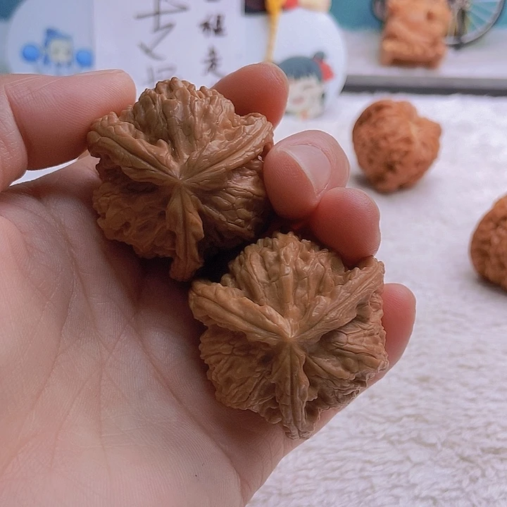 吊坠文玩核桃云**歌三棱