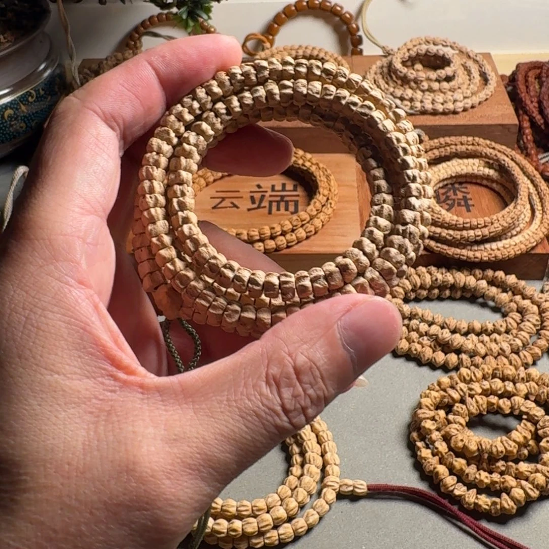 柏香籽/百香籽手串6.5毫米