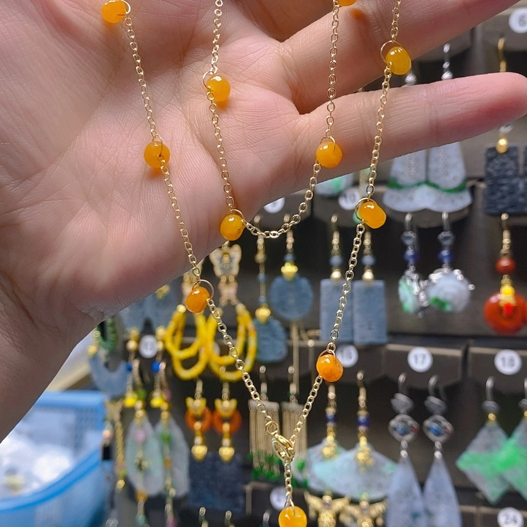 未镶嵌翡翠耳饰翡翠