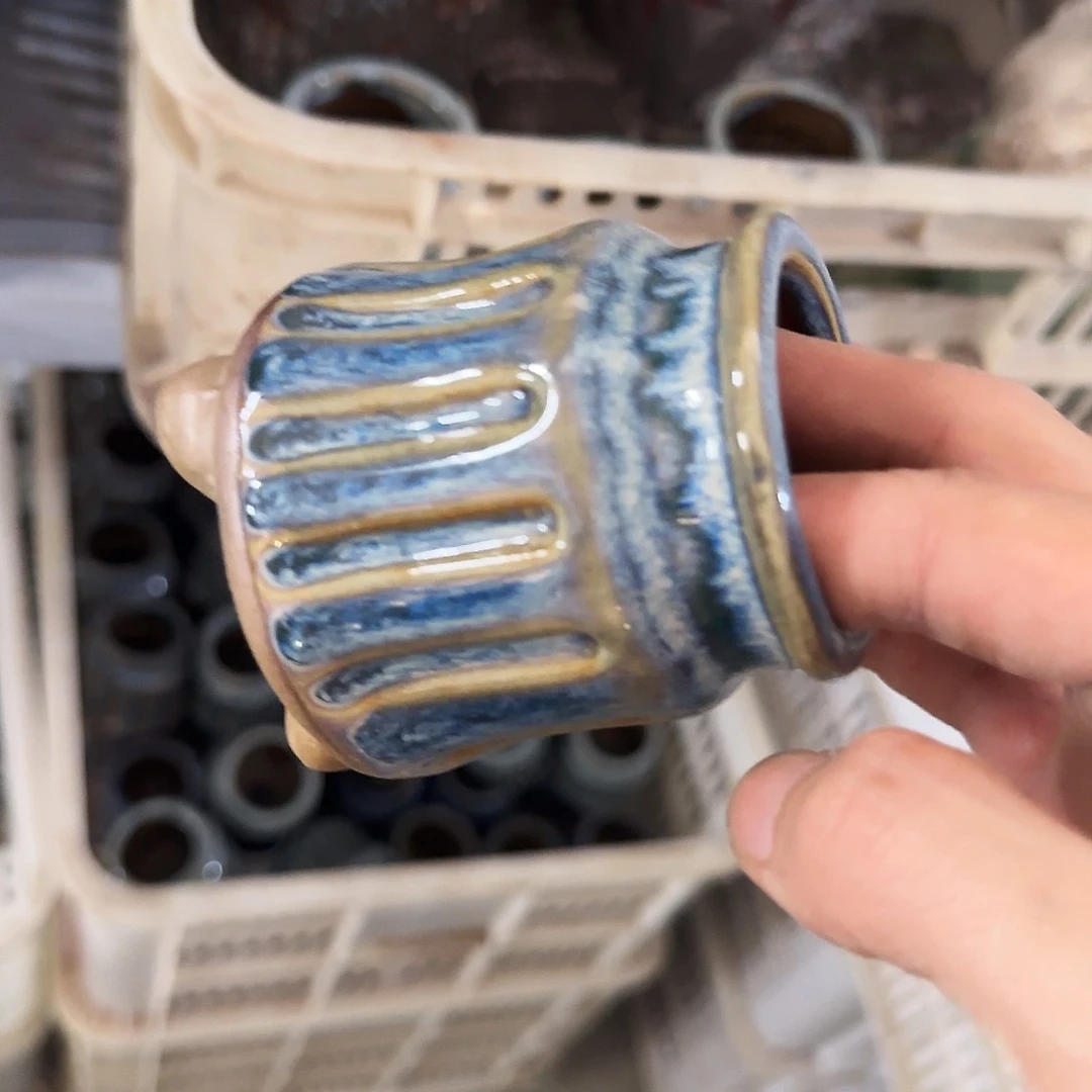 福利局库存尾单·有孔花盆当天满9元发