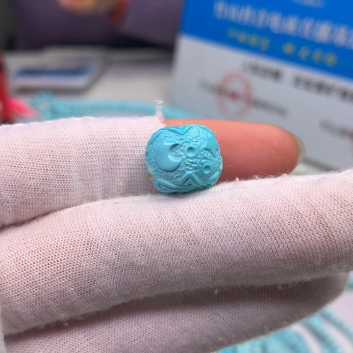 绿松石配饰未镶嵌?****?