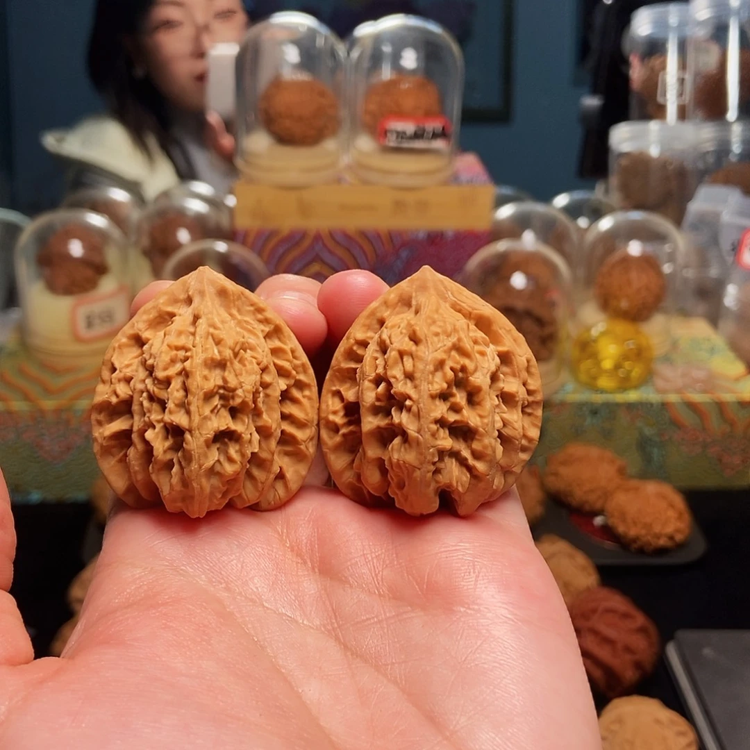 吊坠猴头核桃39盘龙虎全品