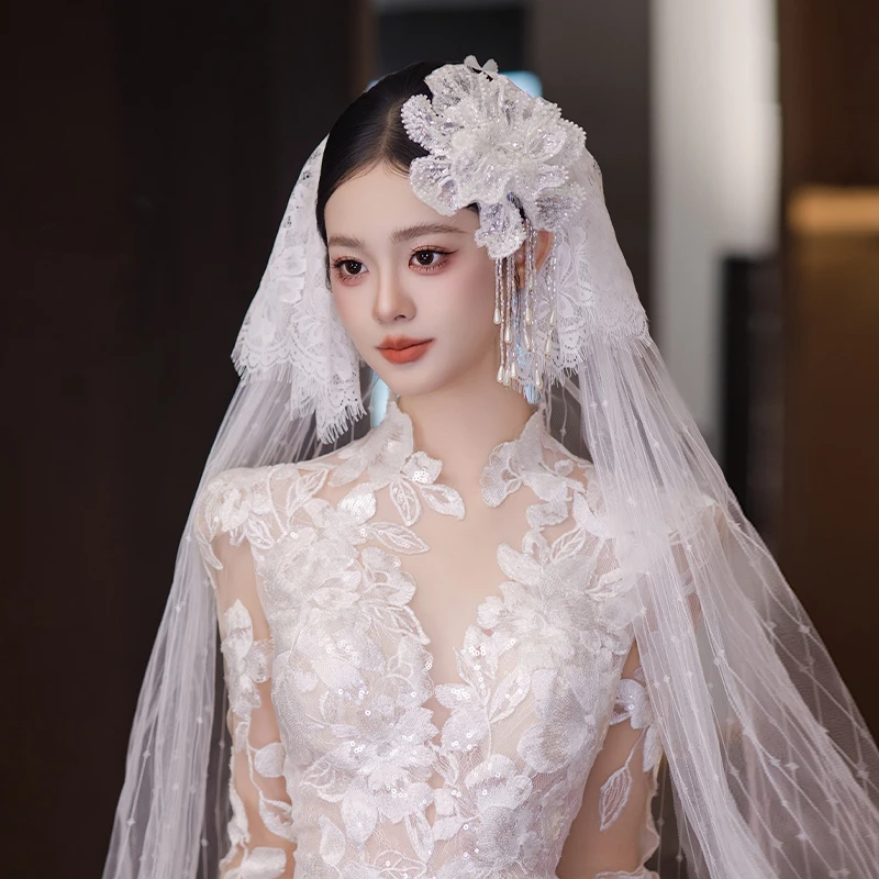 非金属布艺婚庆饰品 超惊艳新娘头饰蕾丝花朵婚礼长款头纱MC3102